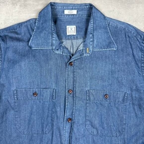 Peter Millar Chambray Dress Shirt - Picture 2 of 4